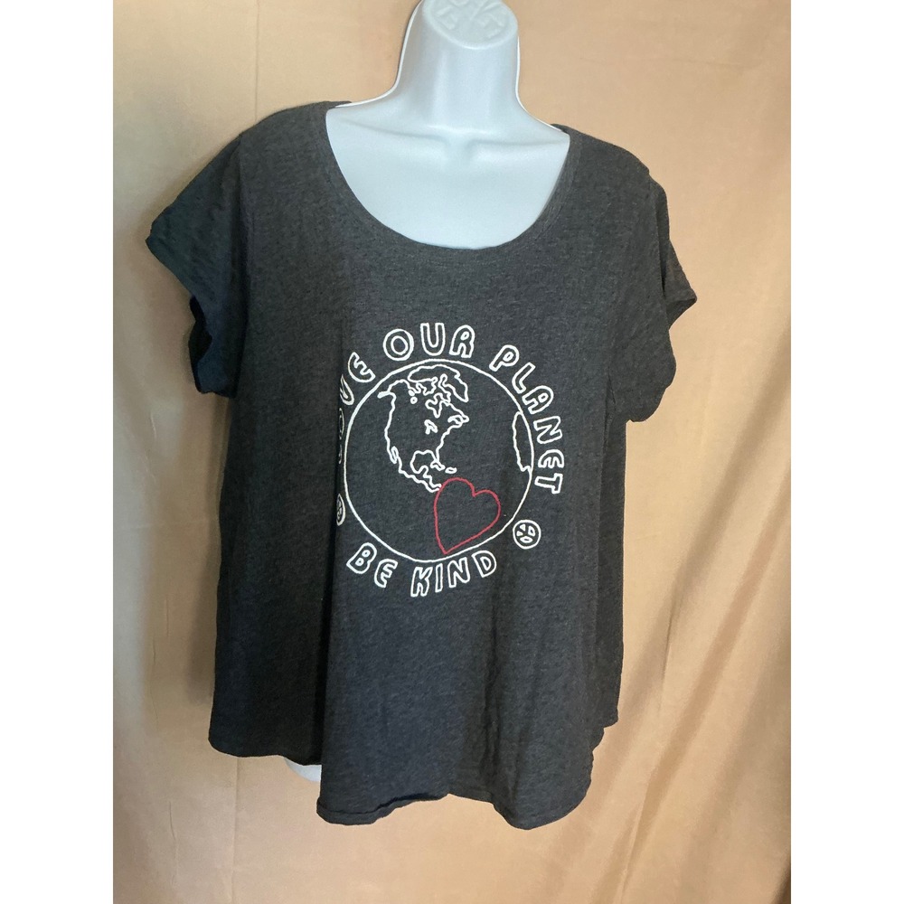 Lucky Brand Graphic Tee Womens XXL Gray Excellent Love Our Planet Be Kind Shirt